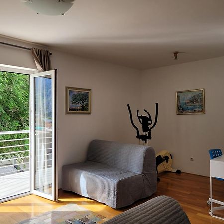 Apartments Kovacic Omis Exterior photo