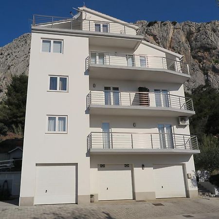 Apartments Kovacic Omis Exterior photo
