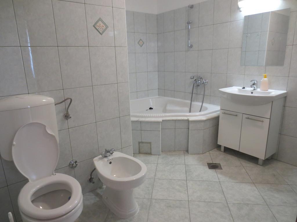 Apartments Kovacic Omis Room photo