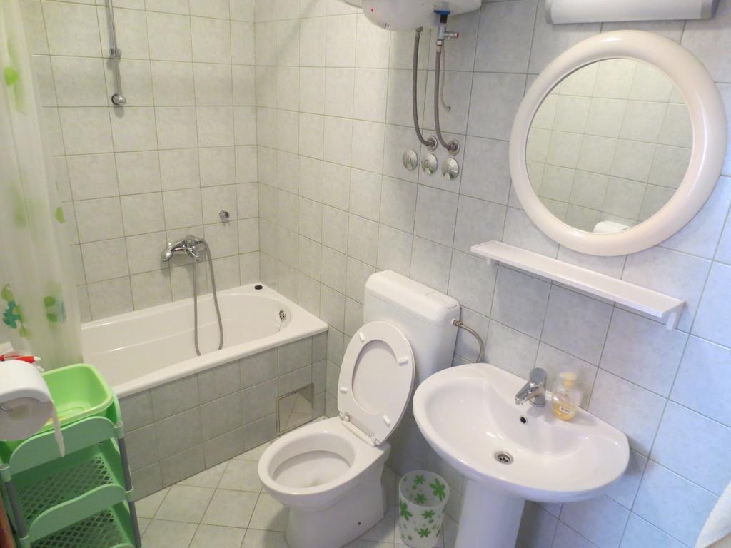 Apartments Kovacic Omis Room photo